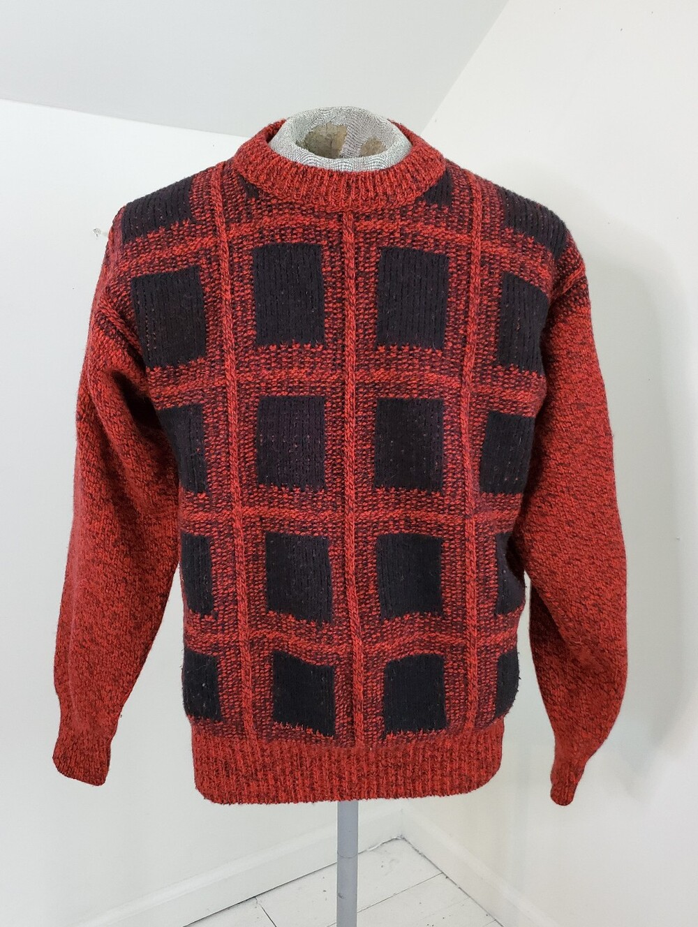 80s Vintage Wool Blend Red & Black Knit Crewneck Sweater